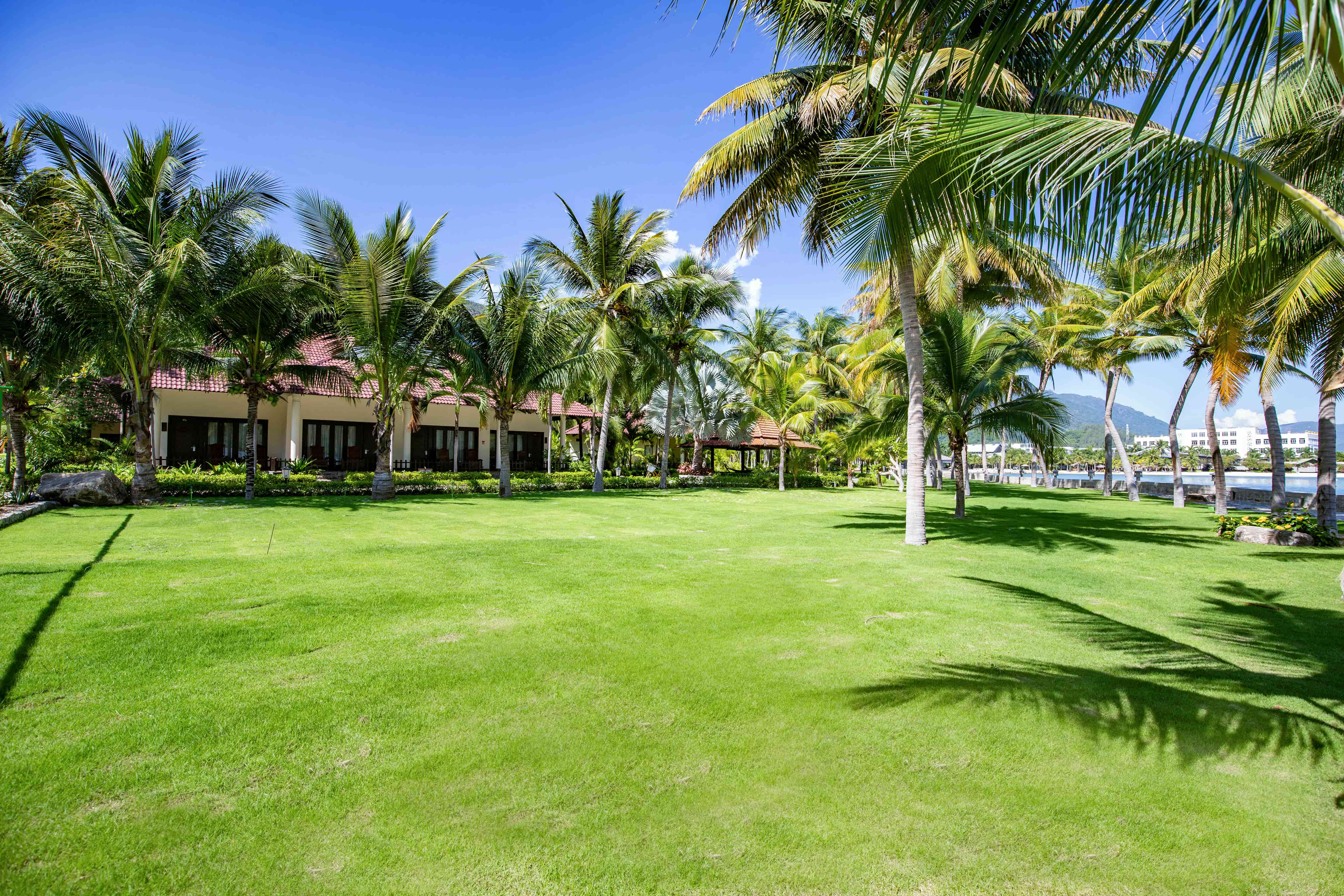 Diamond Ocean Bungalow