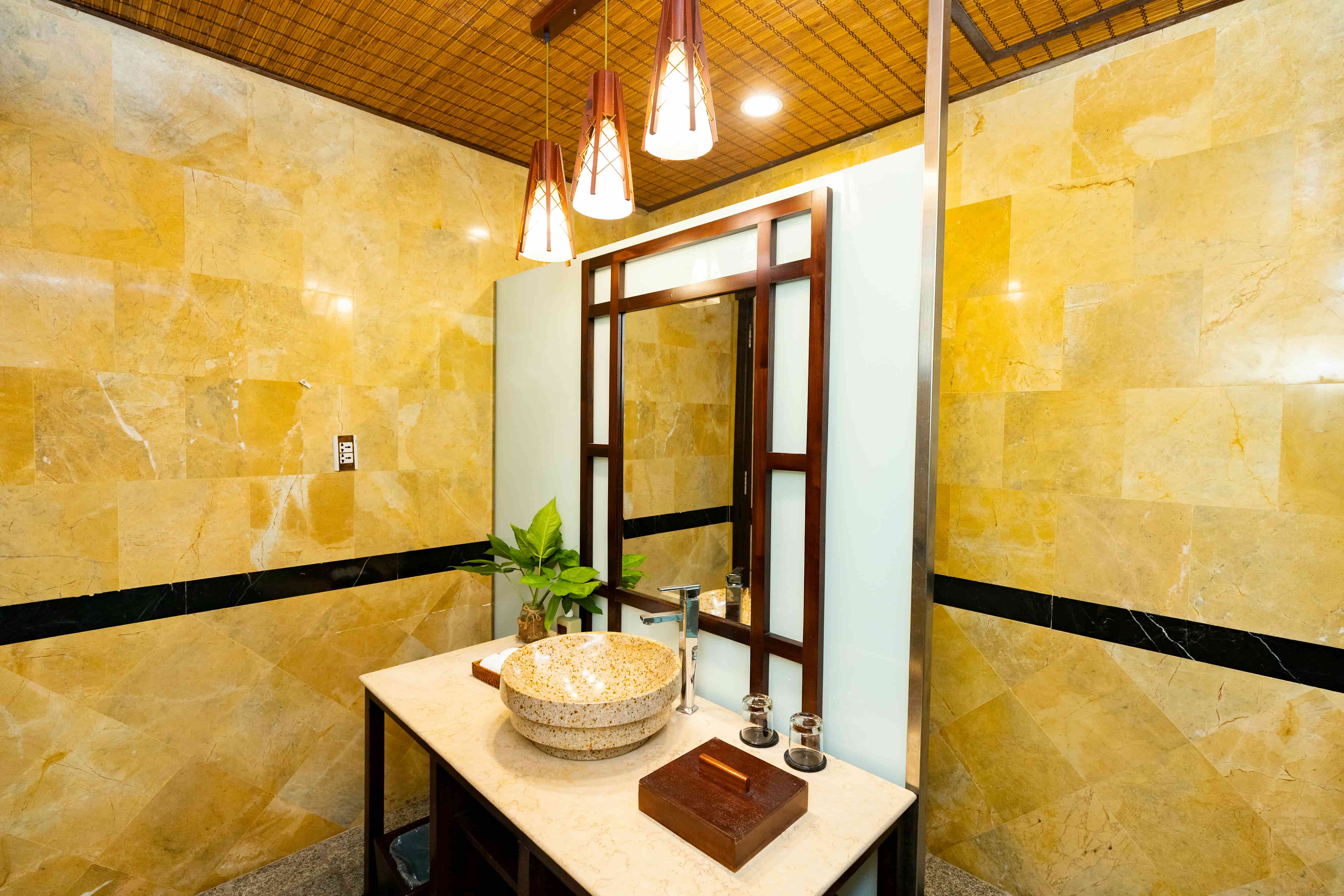 Diamond Garden Bungalow