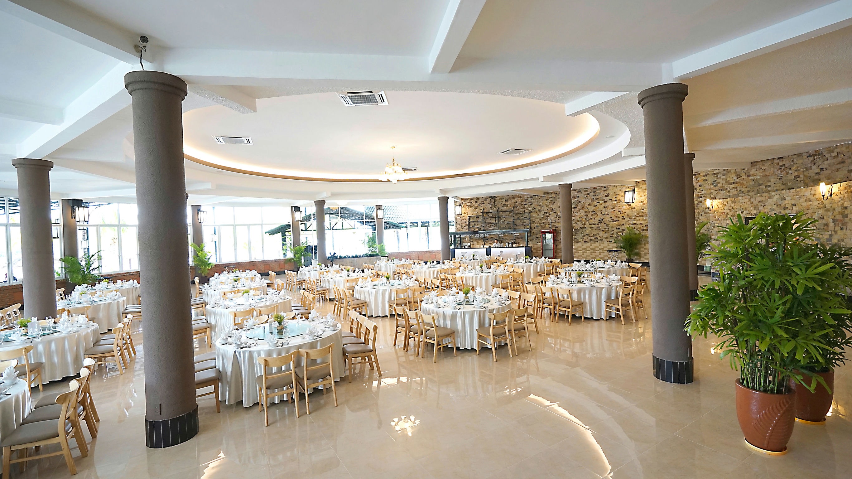 C - House Restaurant