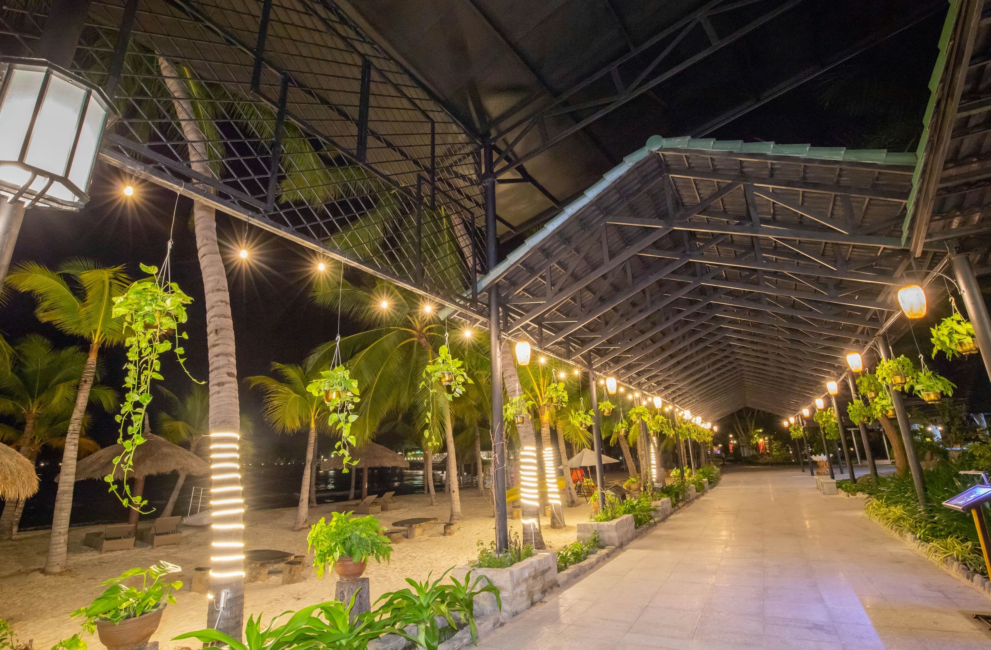 C - House Restaurant