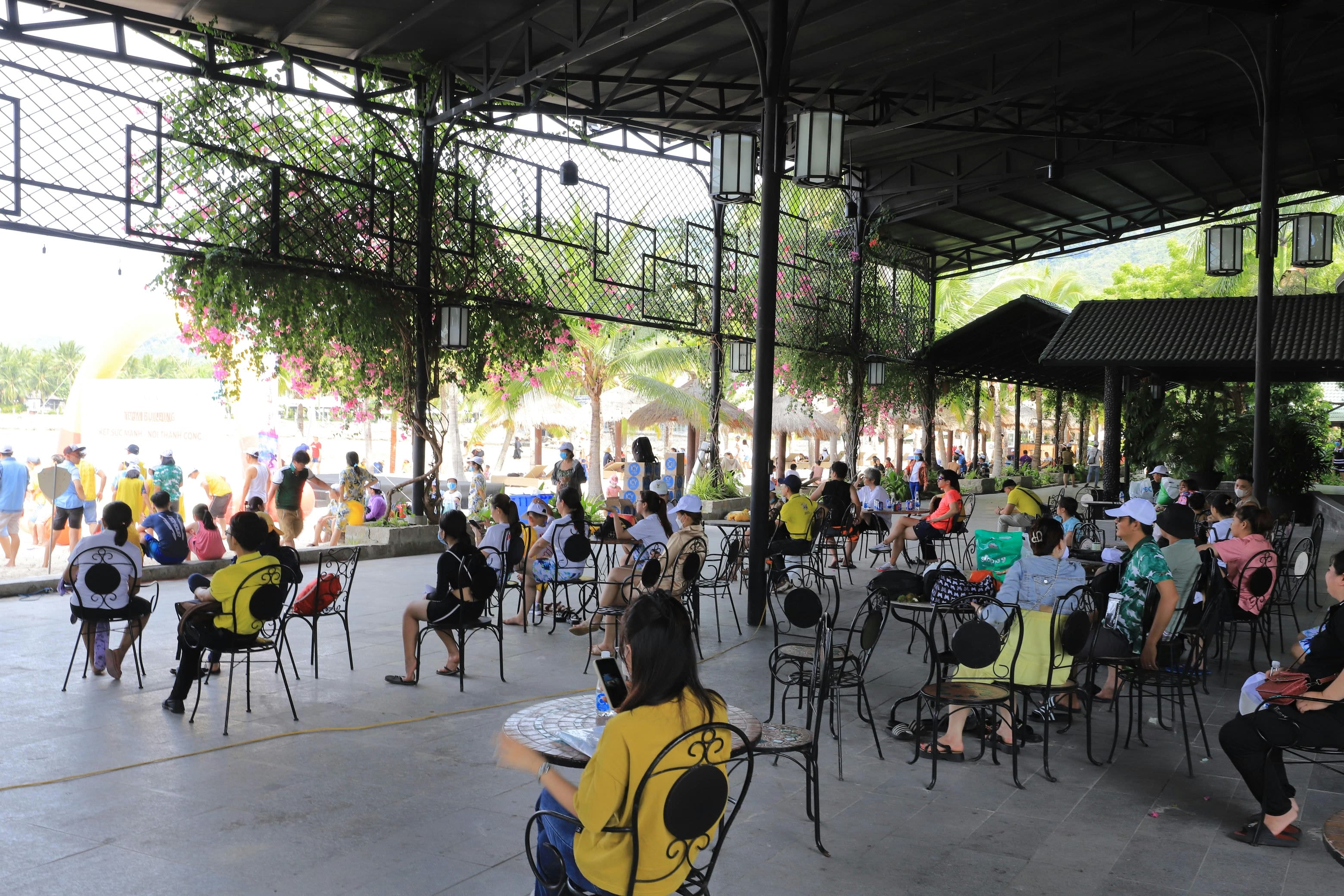 C - House Restaurant